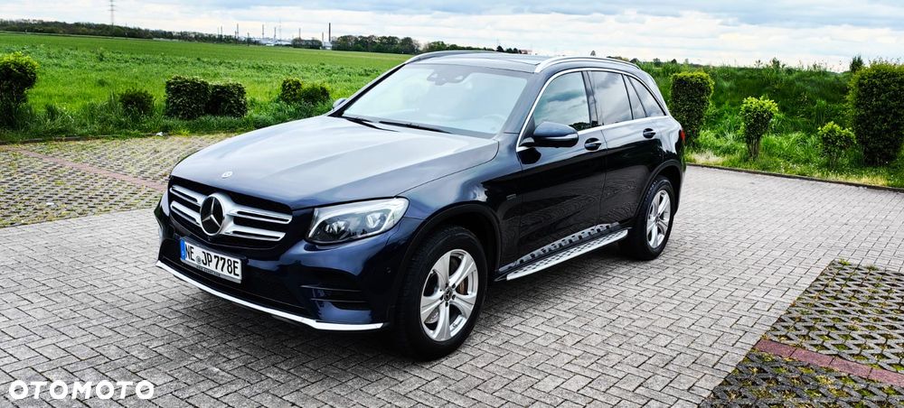 Mercedes-Benz GLC - 1
