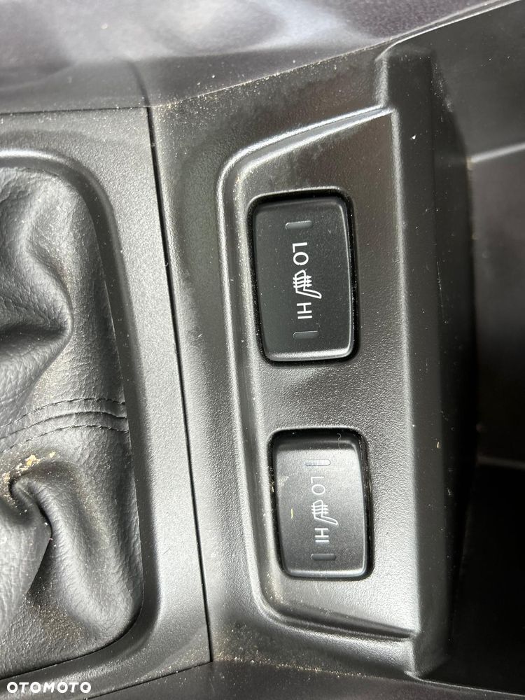 Suzuki Vitara 1.4 Boosterjet mHEV Premium Plus 2WD - 36
