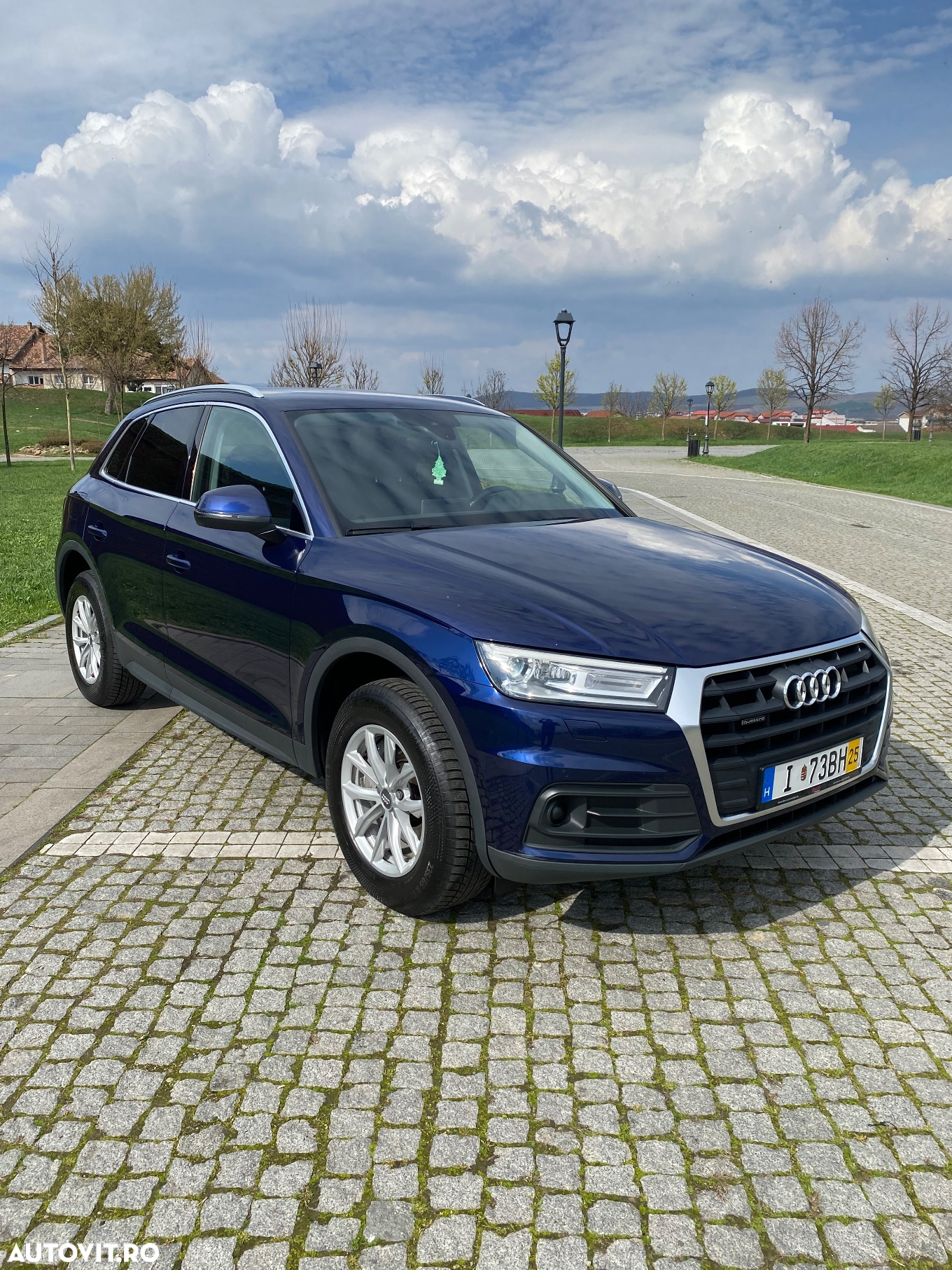 Audi Q5 2.0 40 TDI quattro S tronic Design - 24