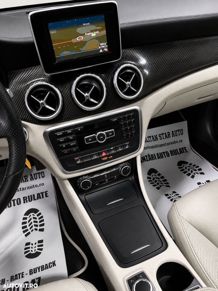 Mercedes-Benz GLA - 11