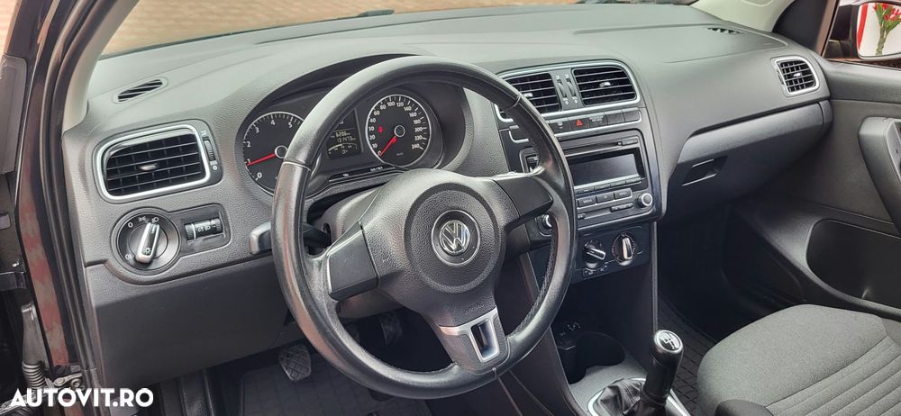 Volkswagen Polo - 39