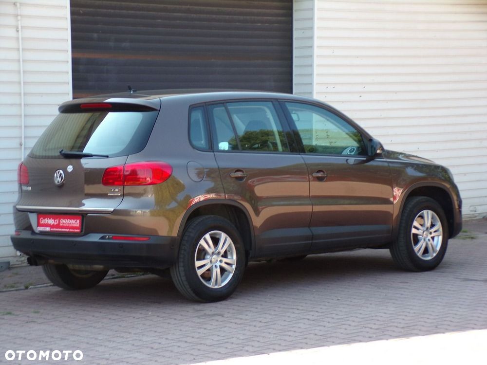 Volkswagen Tiguan - 11