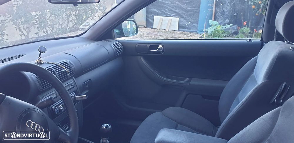 Audi A3 1.9 TDI Attraction - 6