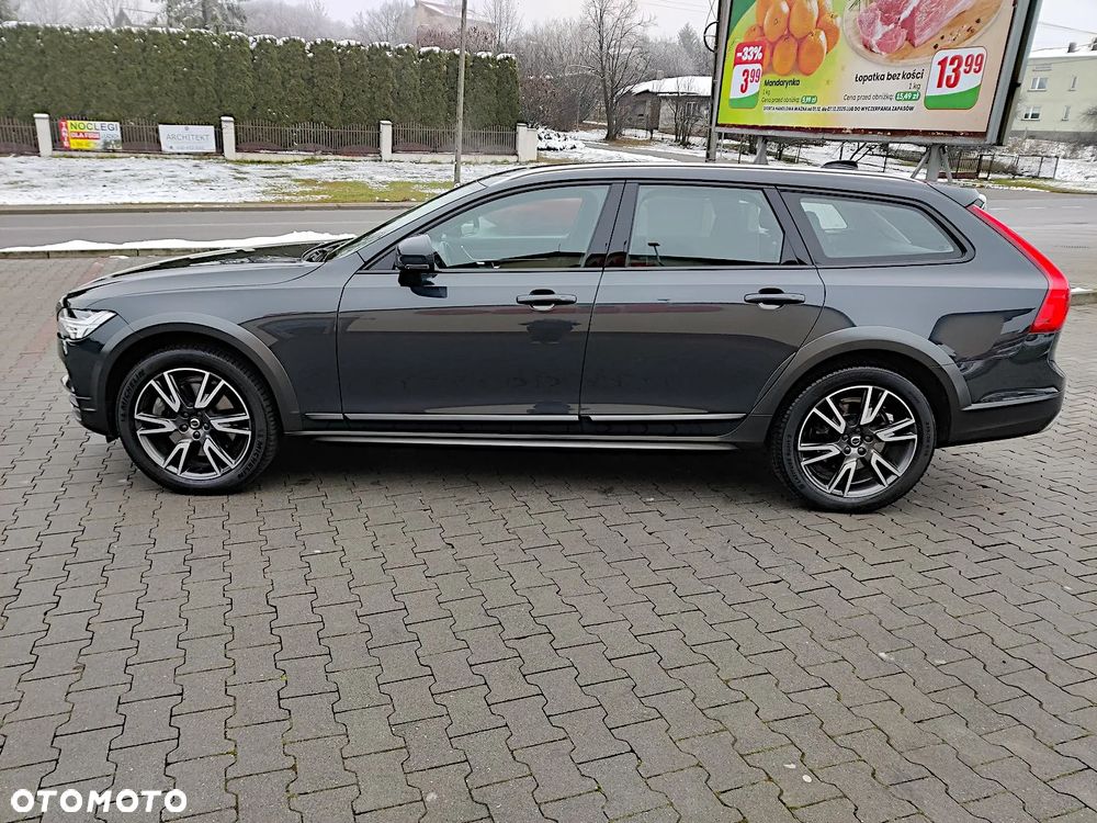 Volvo V90 Cross Country D5 AWD Geartronic Pro - 9