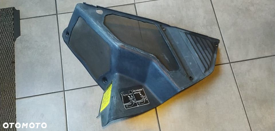 ISEKI SG15 SG 15 OSŁONA KOLUMNY KIEROWNICZEJ PRAWA - 11