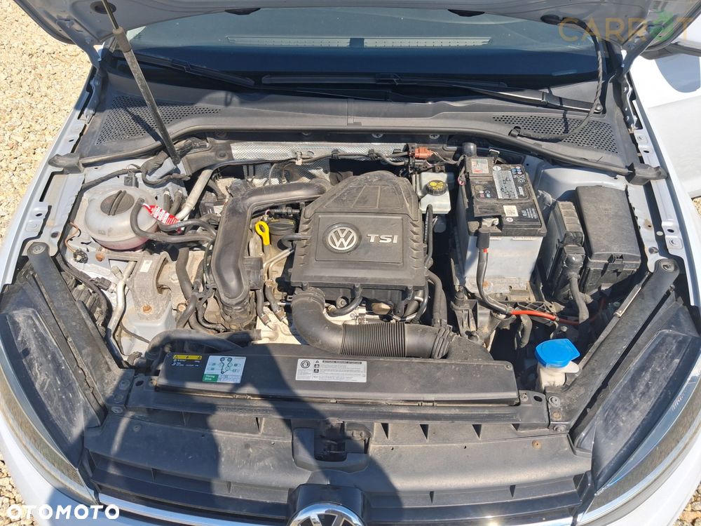 Volkswagen Golf 1.0 TSI (BlueMotion Technology) Comfortline - 17
