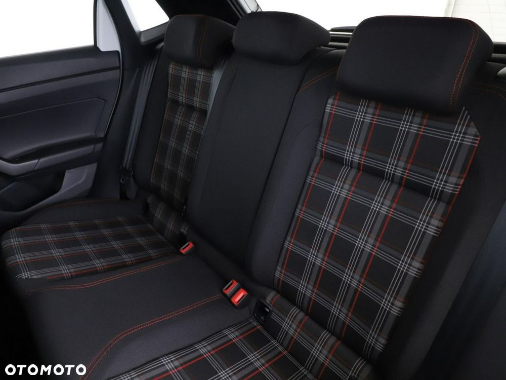 Volkswagen Polo 2.0 TSI GTI DSG - 18