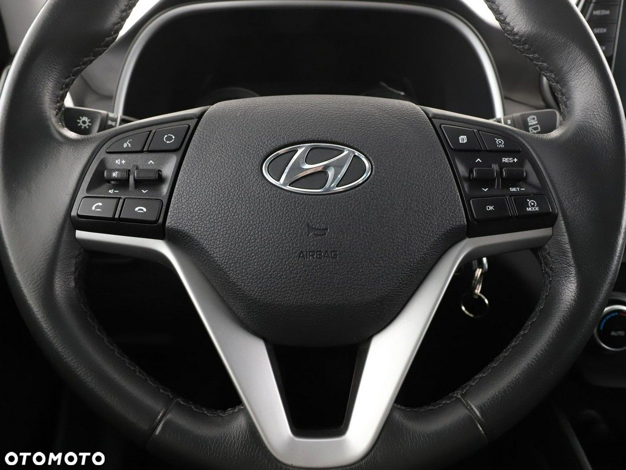 Hyundai Tucson 1.6 GDi 2WD Pure - 21