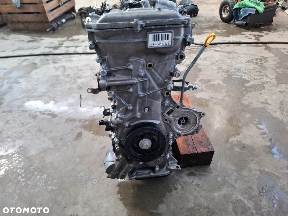 TOYOTA AURIS E18 1.8 HYBRYDA HB SILNIK 2ZR - 3
