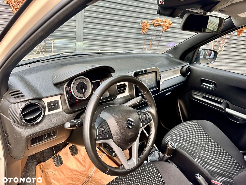 Suzuki Ignis 1.2 SHVS Premium Plus - 33