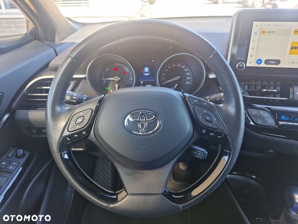 Toyota C-HR 2.0 Hybrid Executive - 13