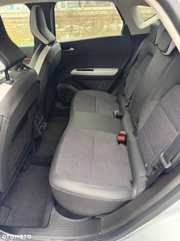 Renault Captur TCe Mild Hybrid 140 EDC GPF TECHNO - 15