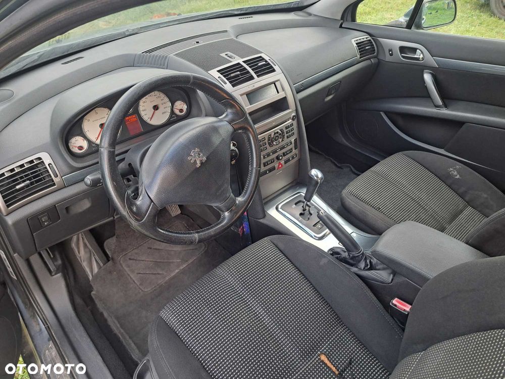 Peugeot 407 - 3