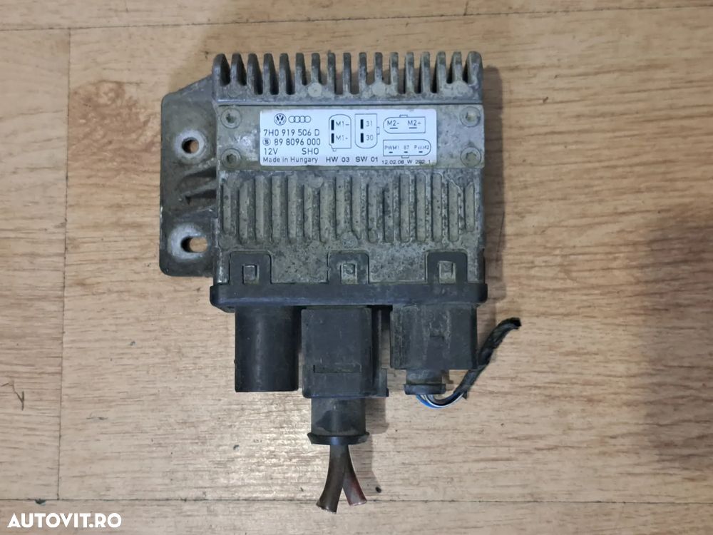 Releu Ventilator Radiator Original VAG Cod 7H0919506D Compatibil cu VW T5 Transporter, Multivan si Caravelle (2003-2015) - 1