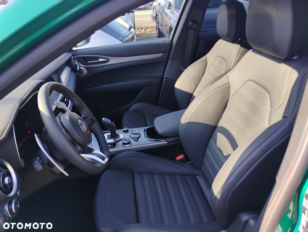 Alfa Romeo Stelvio 2.0 Turbo Veloce Q4 - 7