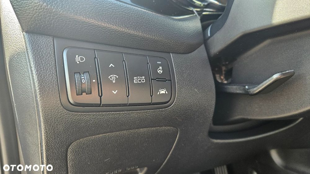 Kia Ceed 1.6 GDI DCT Spirit - 10