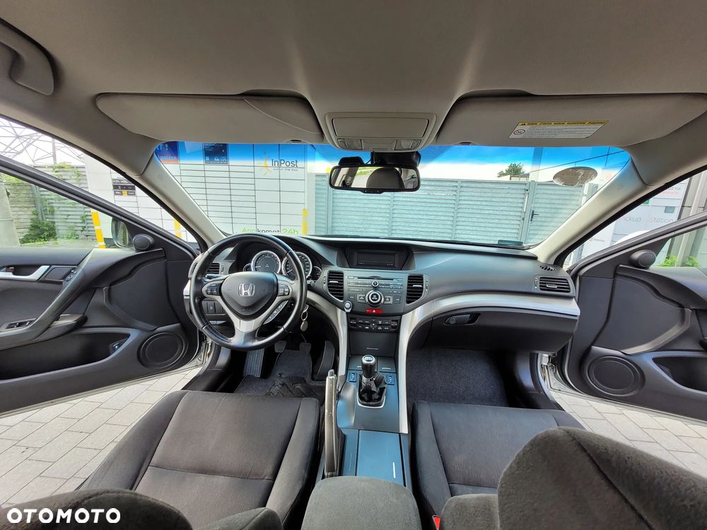 Honda Accord 2.0 Comfort - 10