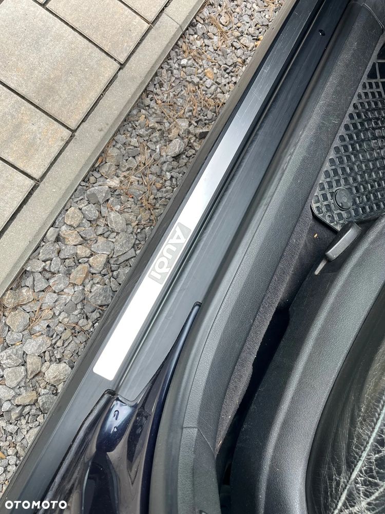 Audi A6 Limousine 2.5 TDI - 11