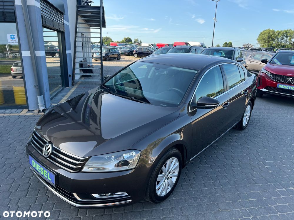 Volkswagen Passat 1.6 TDI BMT Comfortline - 5