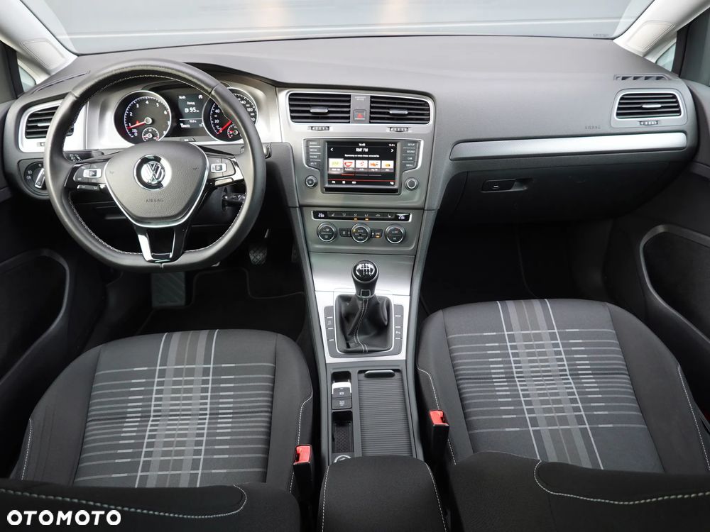 Volkswagen Golf 1.4 TSI BlueMotion Technology Lounge - 10