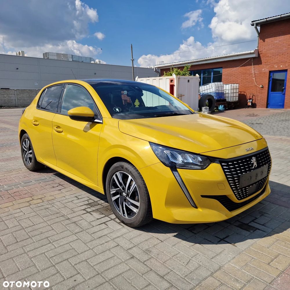 Peugeot 208 - 4