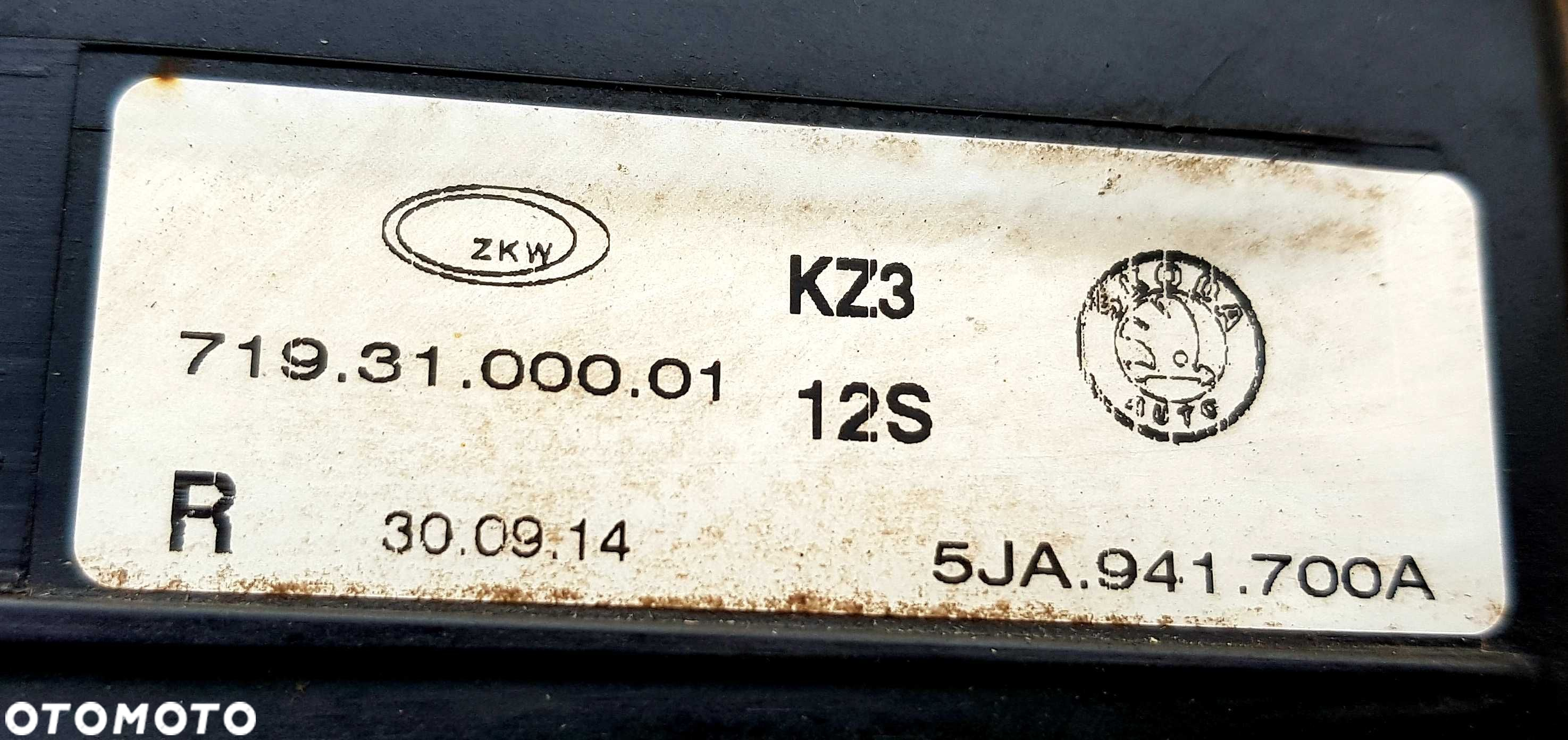 SKODA RAPID LIFT 5JA Halogen Prawy 5JA‌941‌700‌A NOWY Oryginał - 2