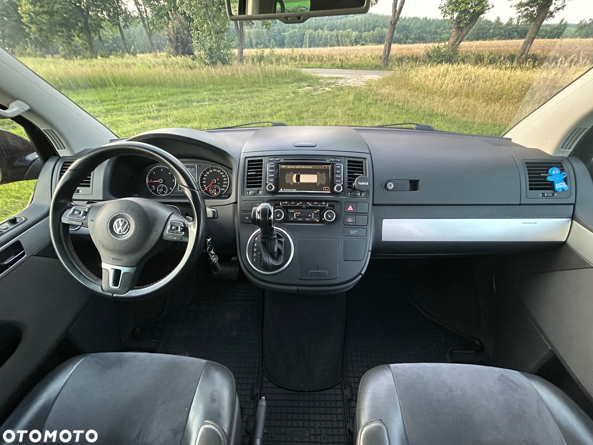 Volkswagen Multivan - 8