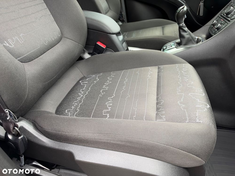 Opel Meriva - 12