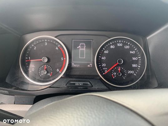 Volkswagen CRAFTER - 2