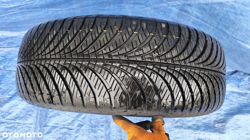 KOŁO ZAPASOWE ZAPAS FELGA ALUMINIOWA ALUFELGA 7J 5X114,3 ET41 52910-2P170 OPONA CAŁOROCZNA 235/65R17 235 65 17 GOODYEAR VECTOR 4SEASONS KIA SORENTO II 2 - 5