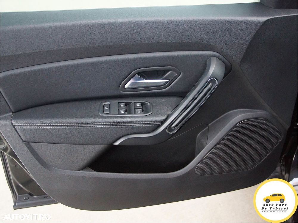 Dacia Duster TCe 150 2WD GPF Sondermodell Adventure - 35