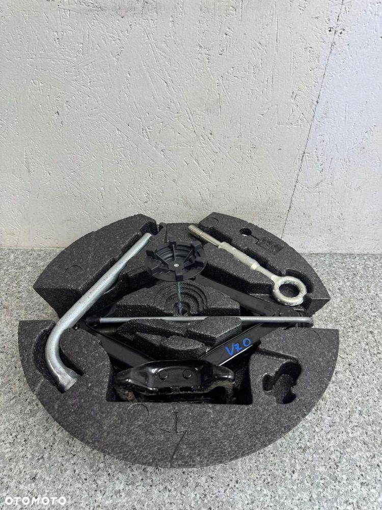 WKŁAD BAGAŻNIKA HAK LEWAREK VOLVO V70 III 2012- 31362446 - 5