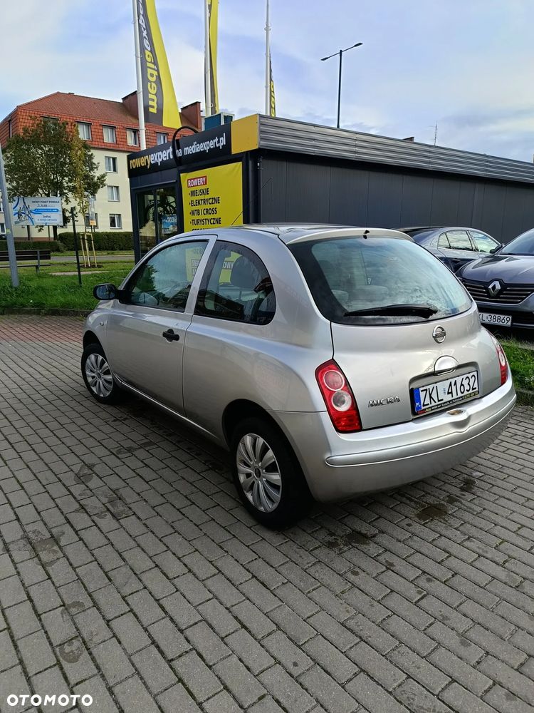 Nissan Micra - 2