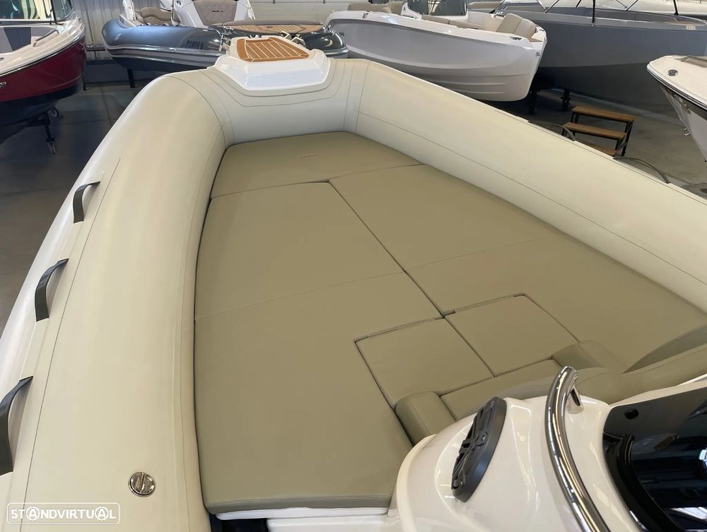 Outra não listada JOKER BOAT CLUBMAN 28 - 17