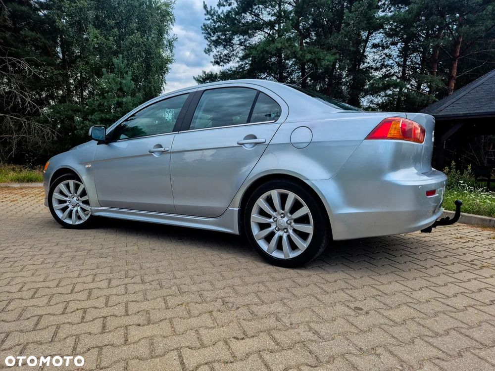 Mitsubishi Lancer 1.8 Intense LPG - 19