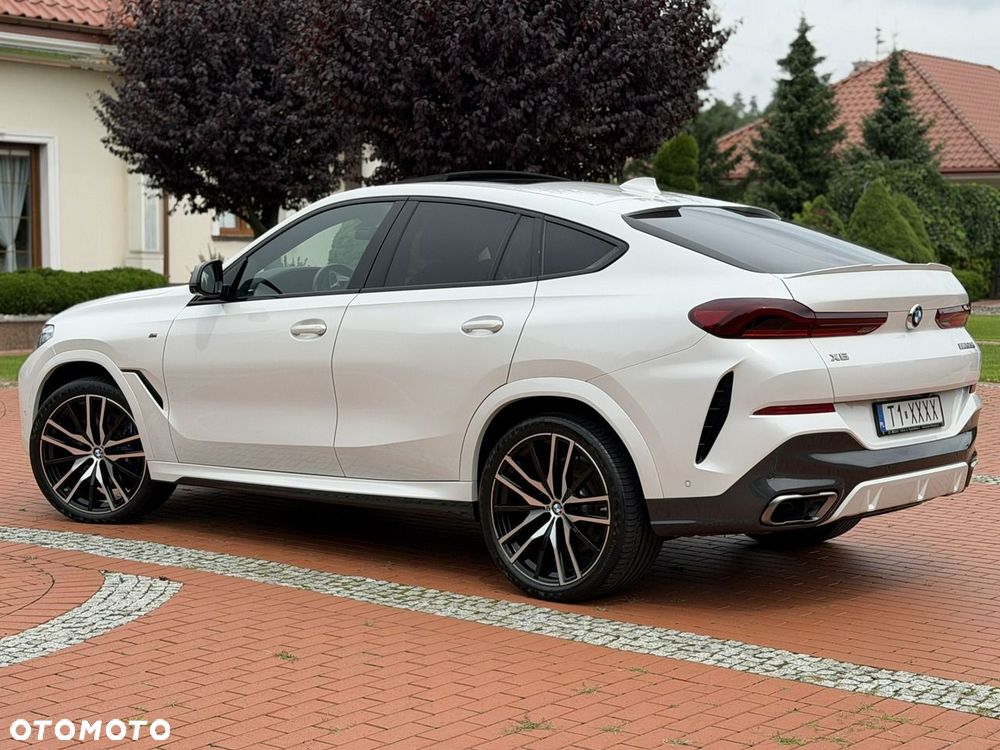BMW X6 - 13