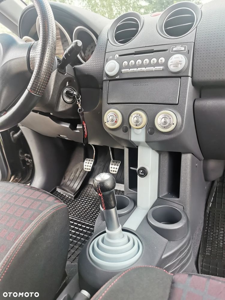 Mitsubishi Colt - 20