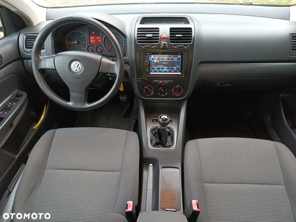 Volkswagen Golf - 7