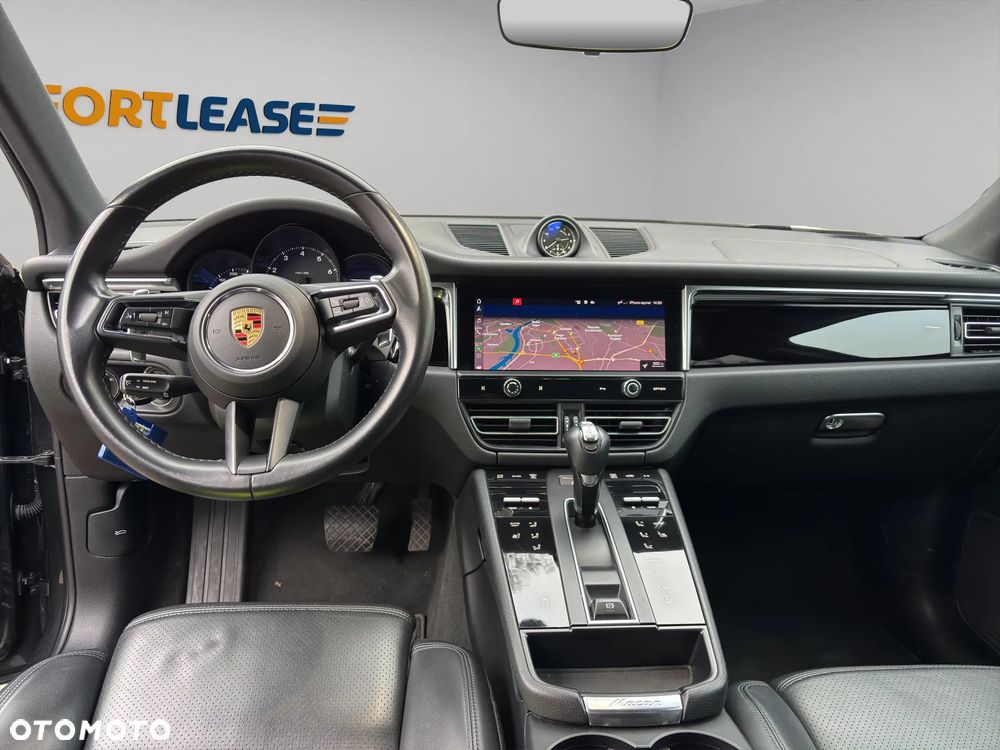 Porsche Macan Standard - 26