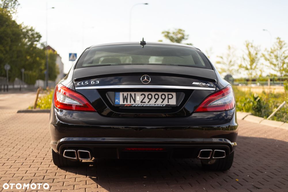 Mercedes-Benz CLS 63 AMG - 12