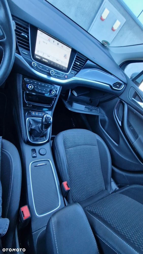 Opel Astra - 34