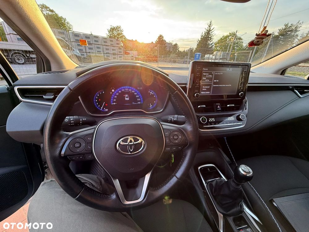 Toyota Corolla 1.6 Comfort - 8