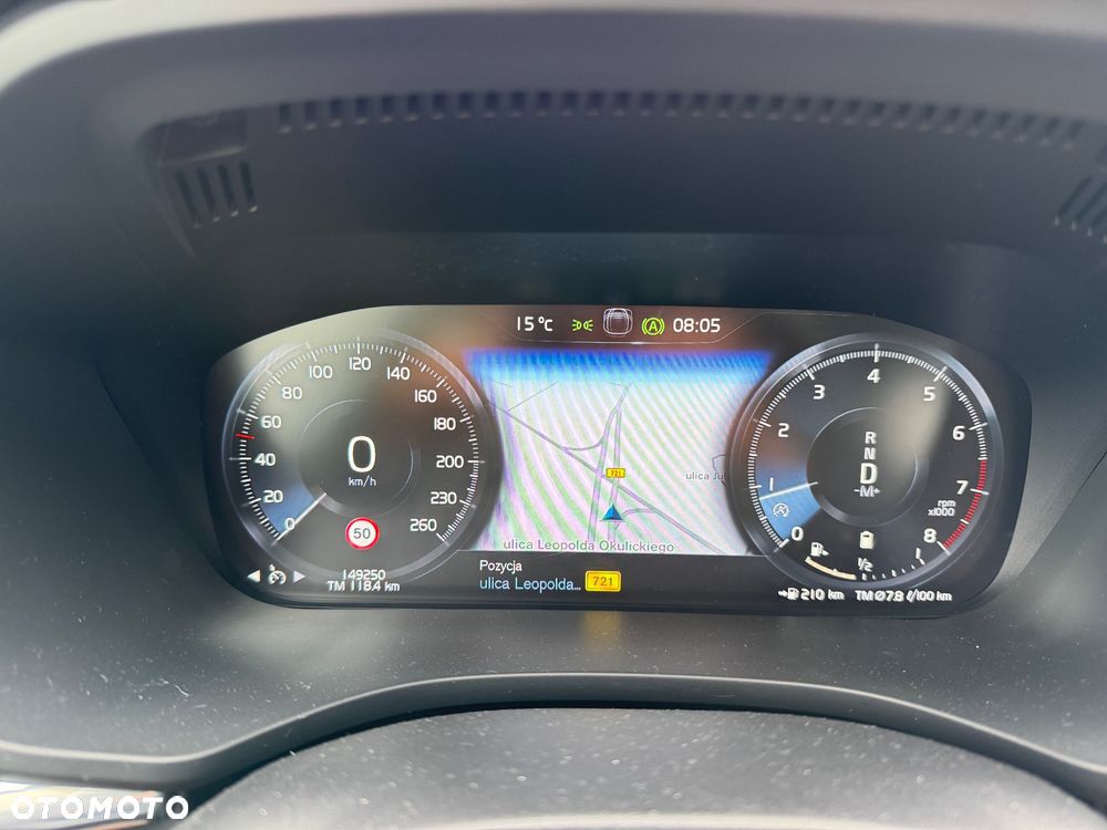 Volvo XC 60 B4 B Geartronic Momentum Pro - 28