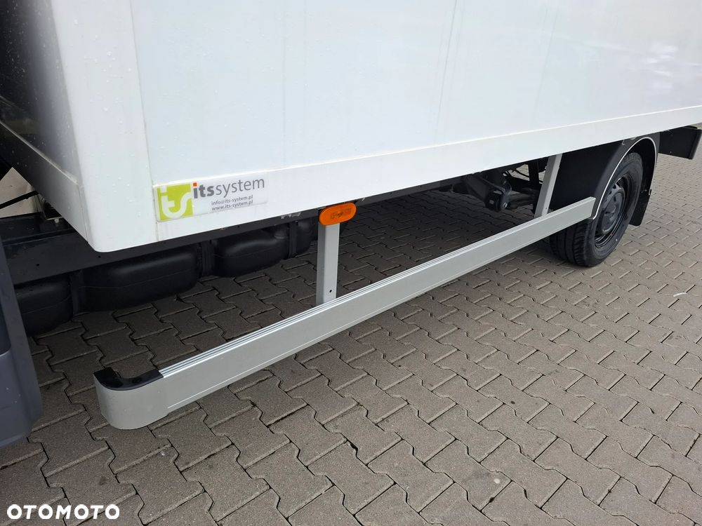 Mercedes-Benz Sprinter 317 CDI Podwozie 4325 mm - Kontener 8 EP - 11