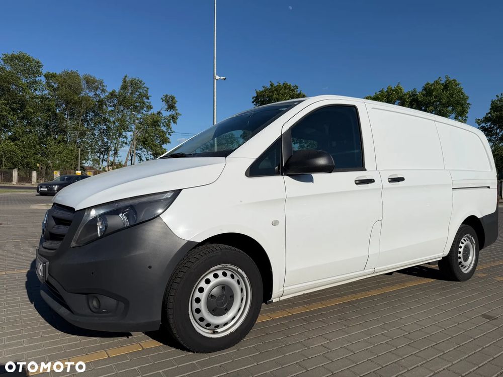 Mercedes-Benz Vito - 10