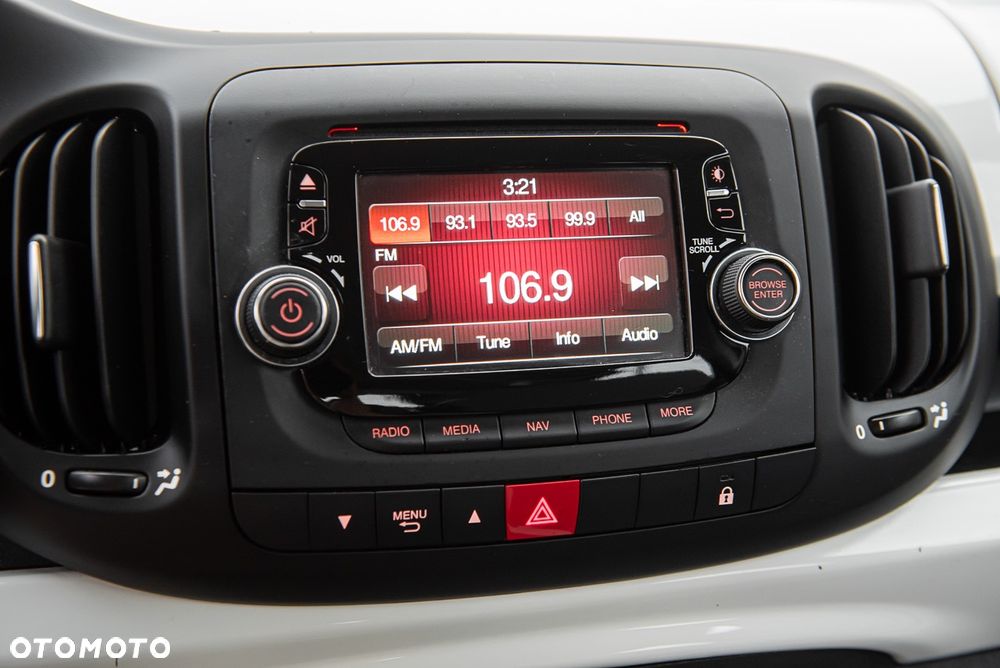 Fiat 500L 1.4 16V T-Jet Easy - 22