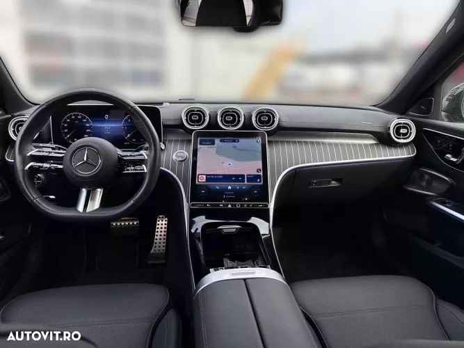 Mercedes-Benz C - 12