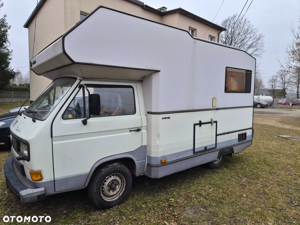 Volkswagen Transporter - 2