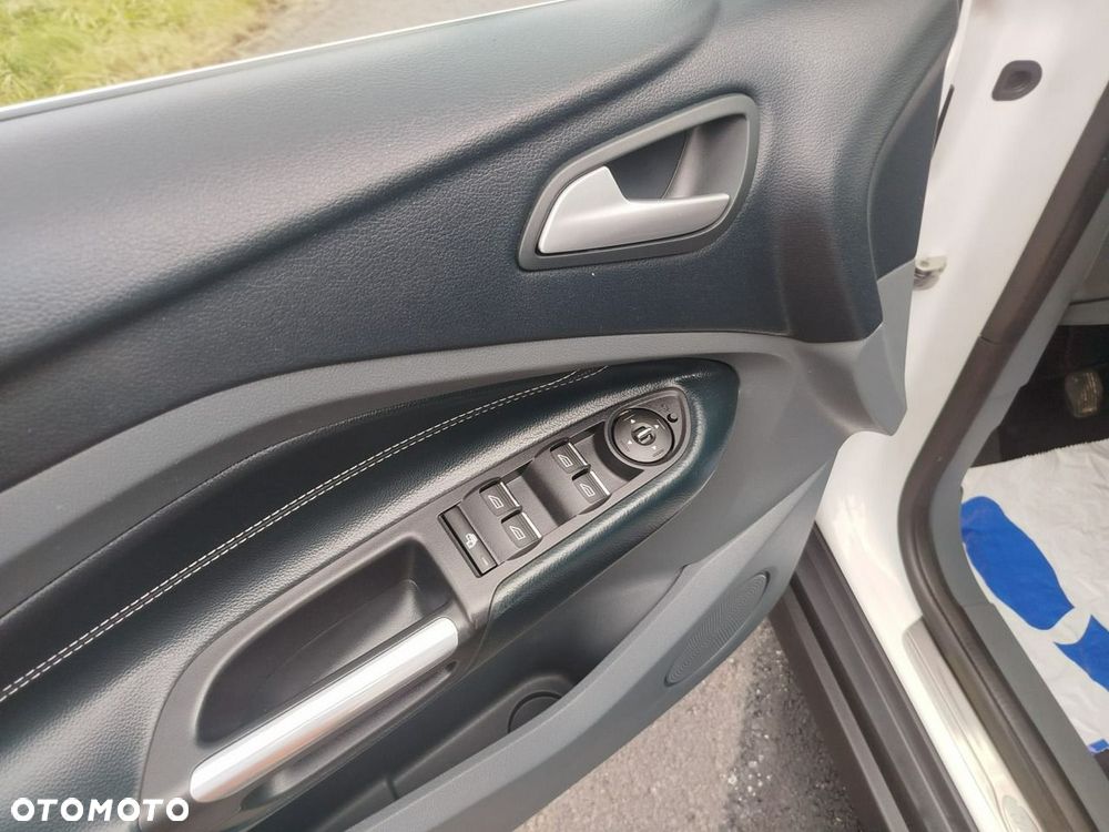 Ford C-MAX - 21