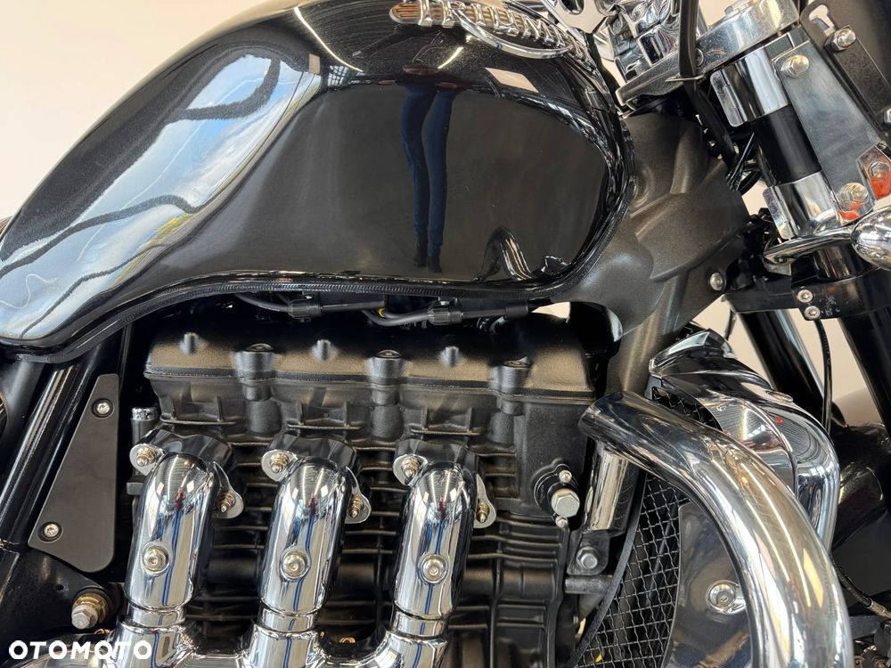 Triumph Rocket - 12